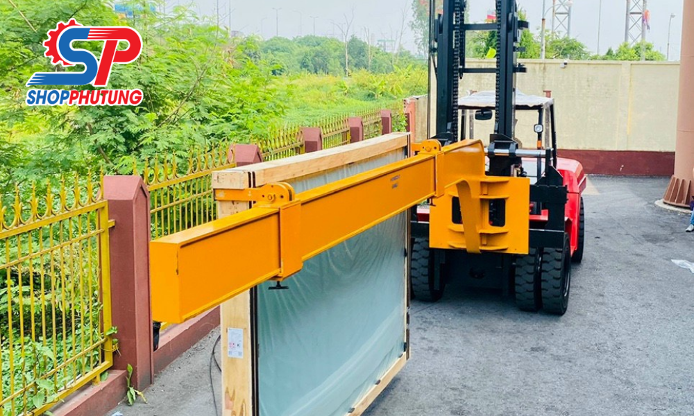 Xe nâng gắp kính 11 Xe nâng gắp kính mới 100%