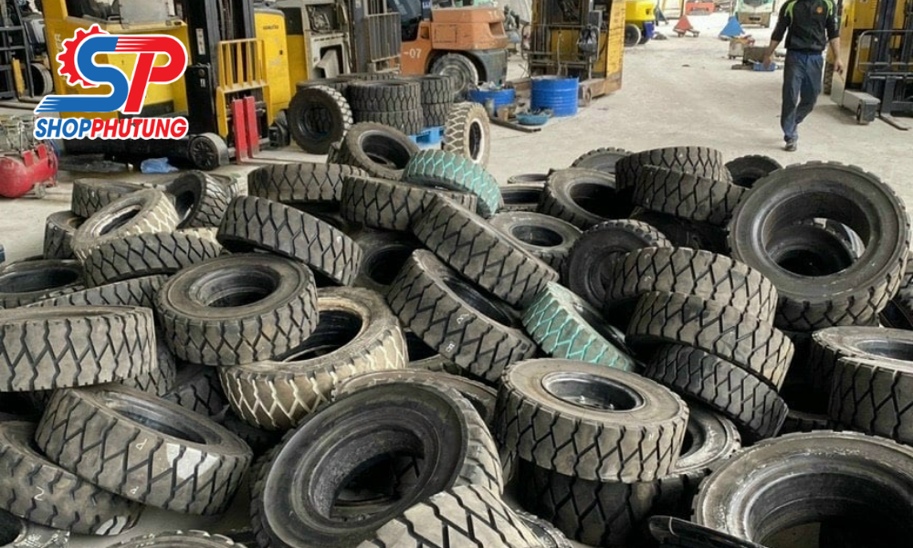 Vỏ xe nâng 14 Vỏ xe nâng thay thế nhanh cho xe nâng điện và xe nâng dầu
